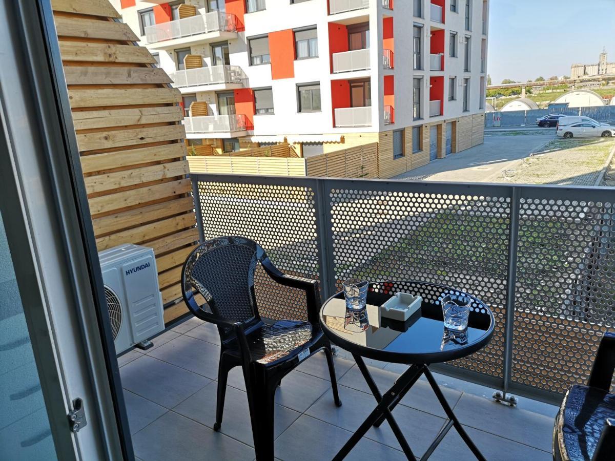 Ared-Atrium Mall Chrysflatty3 Premium Apartment 60Mp Arad Zewnętrze zdjęcie