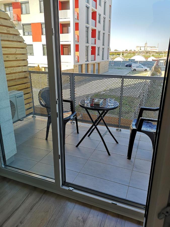 Ared-Atrium Mall Chrysflatty3 Premium Apartment 60Mp Arad Zewnętrze zdjęcie